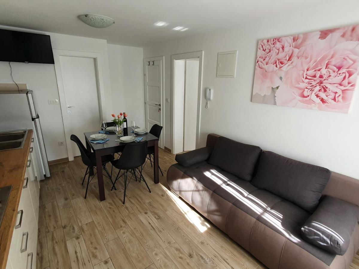 Apartaments Ukic Првич Шепурине Екстериор снимка