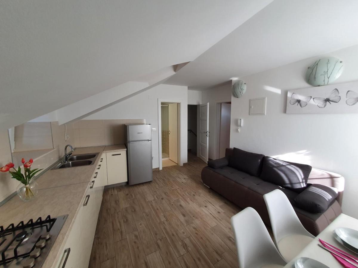 Apartaments Ukic Првич Шепурине Екстериор снимка